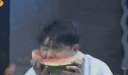 吃瓜群众吃撑了,揭秘娱乐圈幕后真相