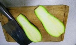 白瓜要泡水吗怎么吃,健康美味两不误